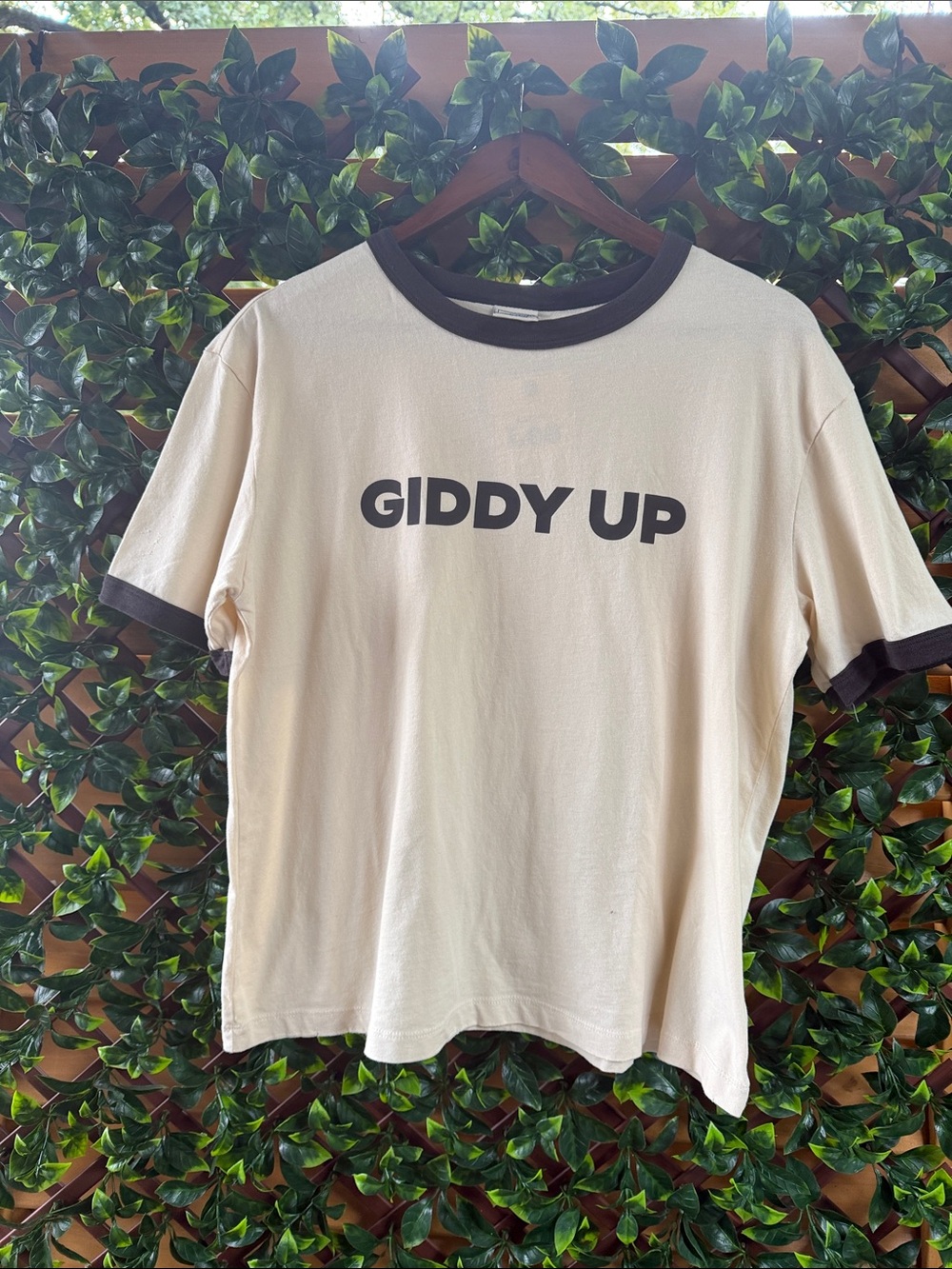 Kasey Musgraves x Lee 'Giddy Up' Ringer Tee NWT